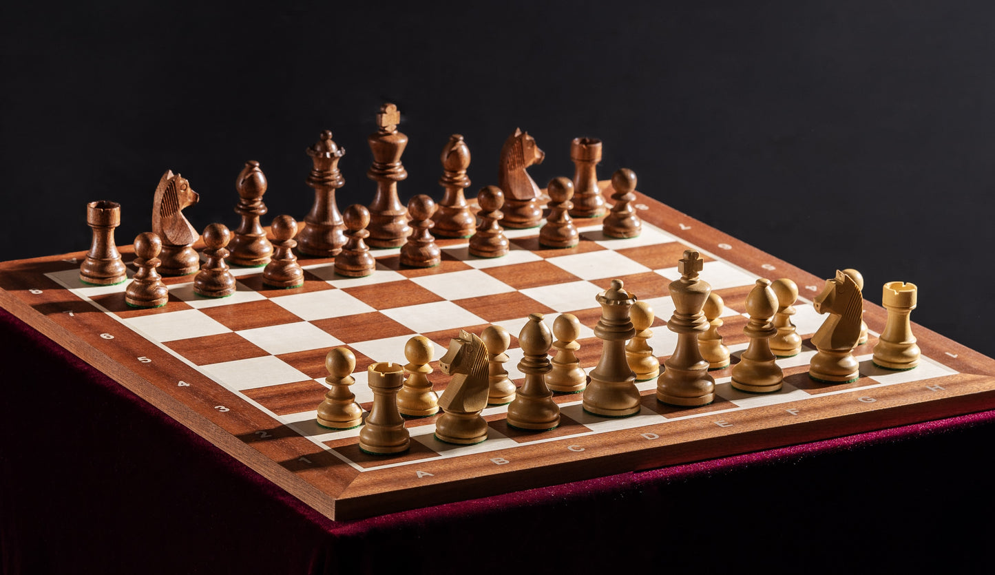 Set di scacchi Dioniso - scacchiera da 50 mm + Scacchi Tedeschi (Re 9 cm)