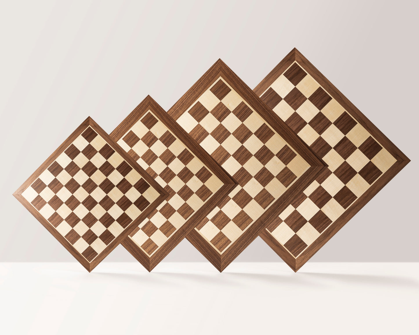 Scacchiera n. 5 (senza Coordinate) noce/acero (intarsiata)